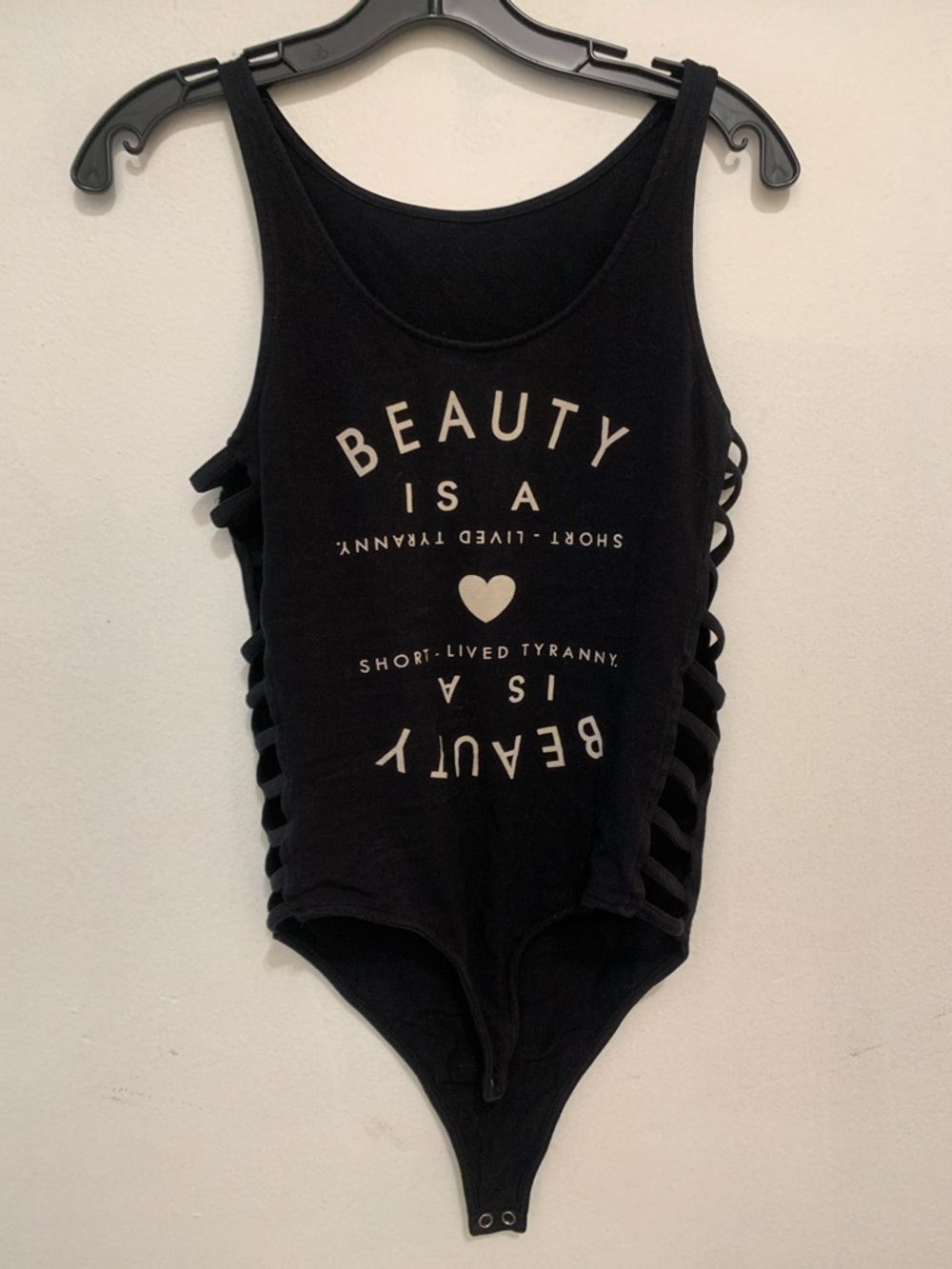 Cut out top with print